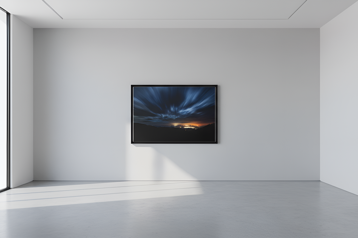 Sophisticated anchor for curated spaces